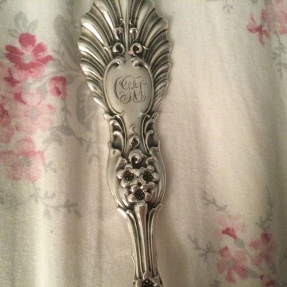 Whiting Radiant Sterling Silver Tomato Server - Picture 5 of 6